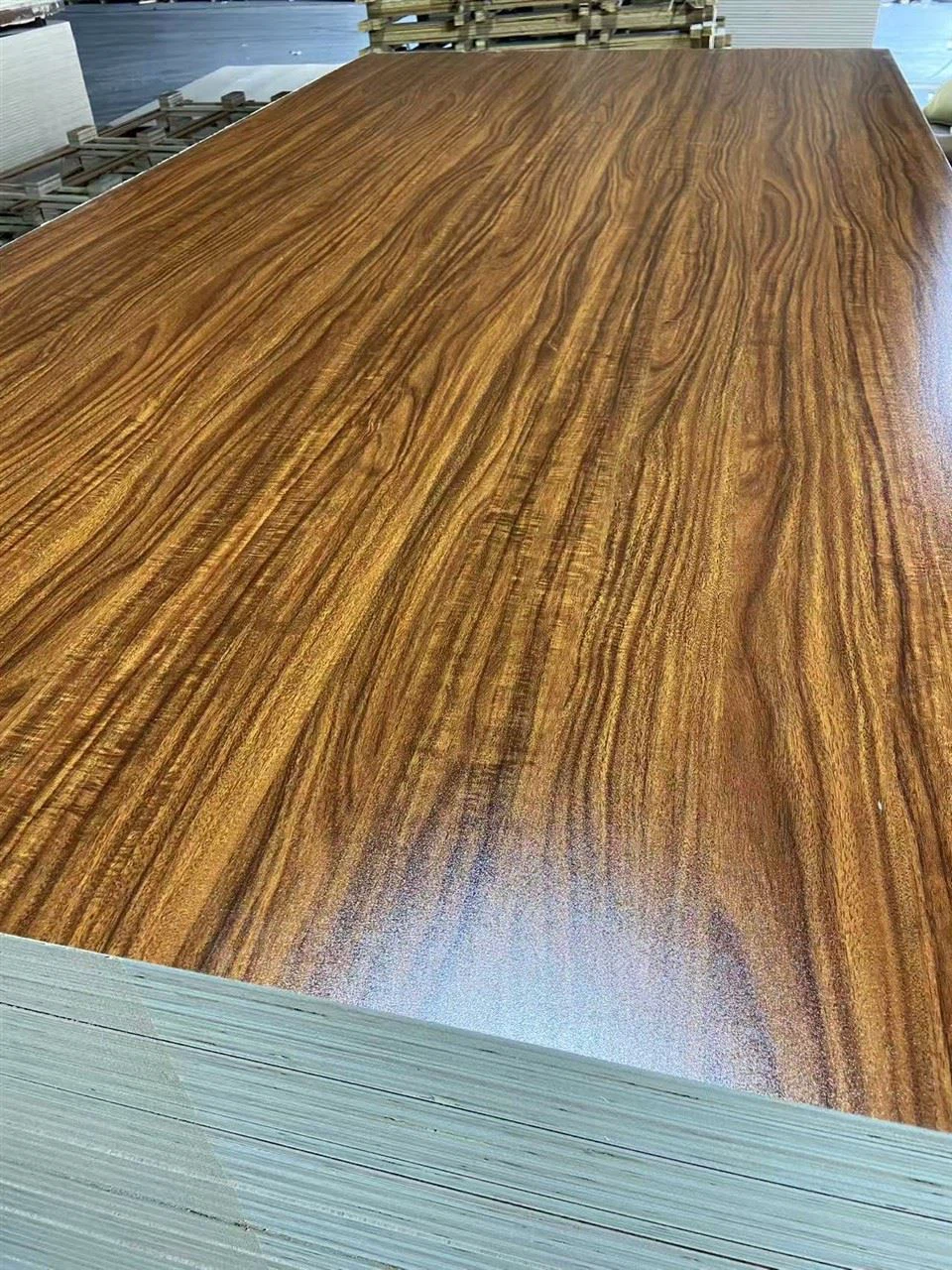 Високоякісна меламінова морська фанера класу AAA